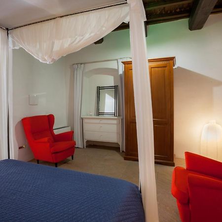 Il Castello Di Campello Aparthotel กัมเปลโล ซุล กลีตุนโน ภายนอก รูปภาพ