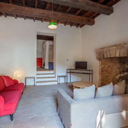 Il Castello Di Campello Aparthotel กัมเปลโล ซุล กลีตุนโน ภายนอก รูปภาพ