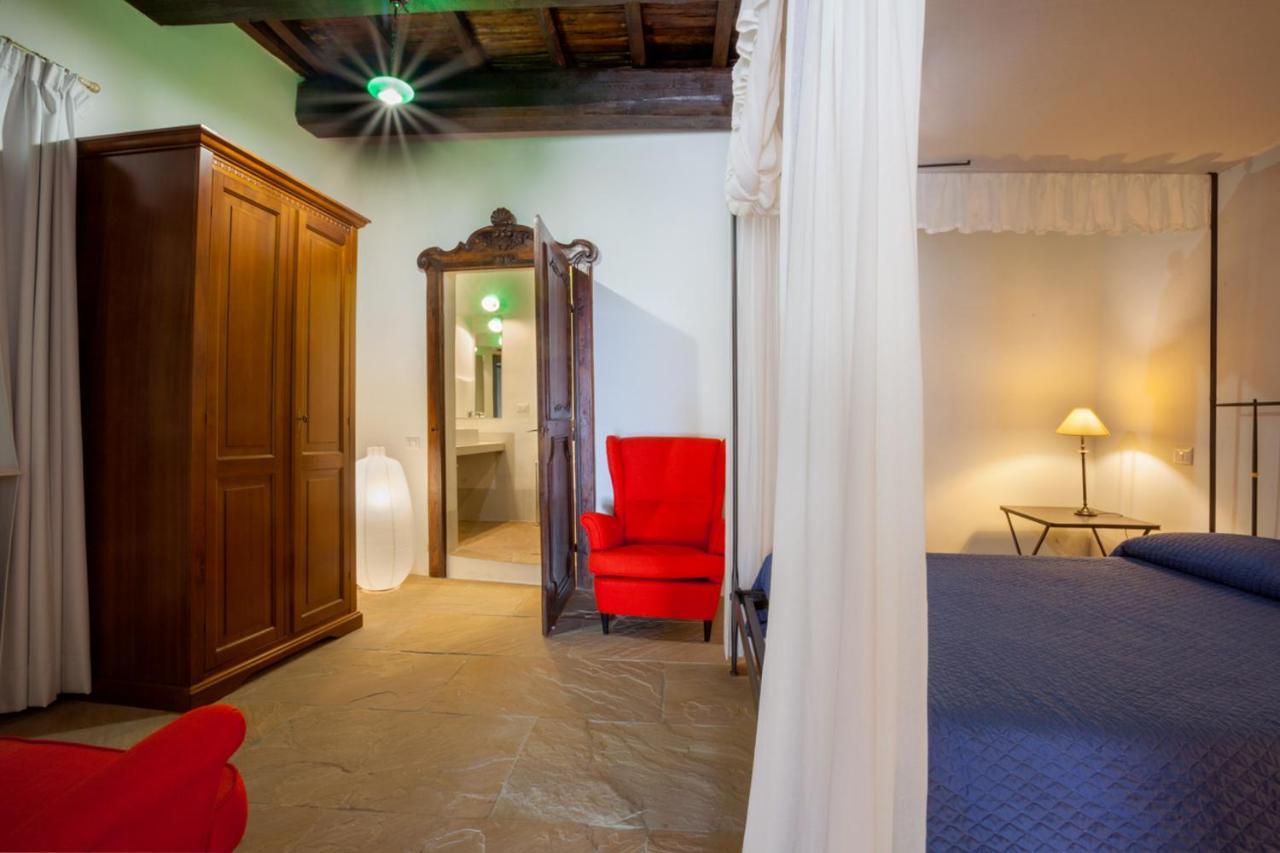 Il Castello Di Campello Aparthotel กัมเปลโล ซุล กลีตุนโน ภายนอก รูปภาพ