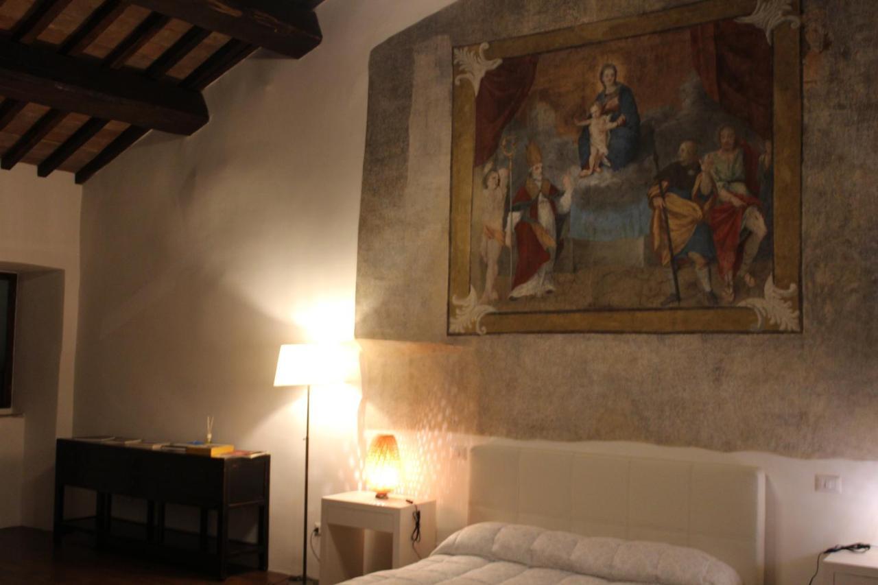 Il Castello Di Campello Aparthotel กัมเปลโล ซุล กลีตุนโน ภายนอก รูปภาพ
