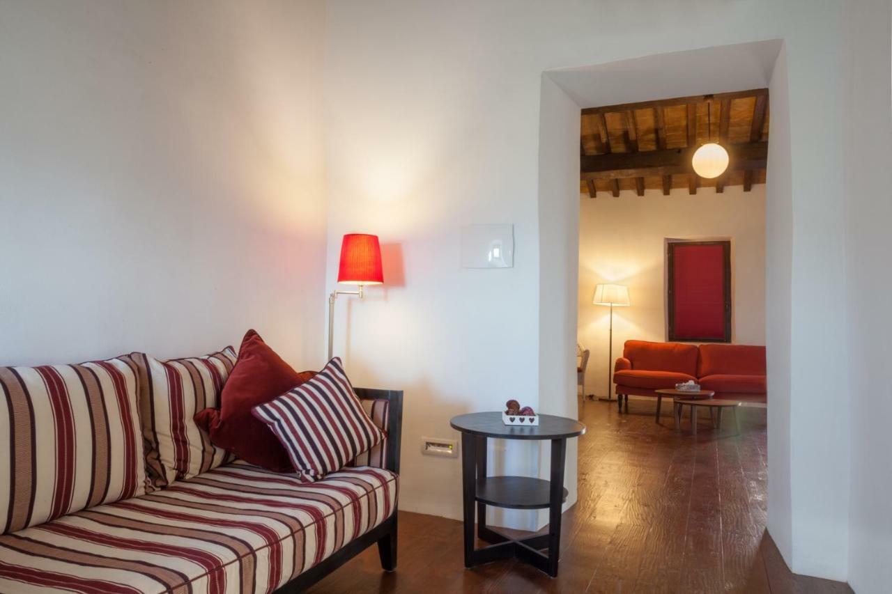 Il Castello Di Campello Aparthotel กัมเปลโล ซุล กลีตุนโน ภายนอก รูปภาพ