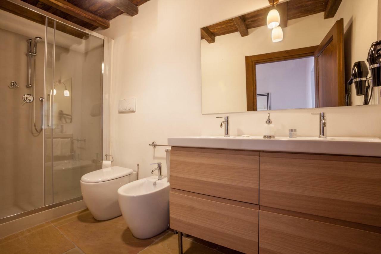 Il Castello Di Campello Aparthotel กัมเปลโล ซุล กลีตุนโน ภายนอก รูปภาพ